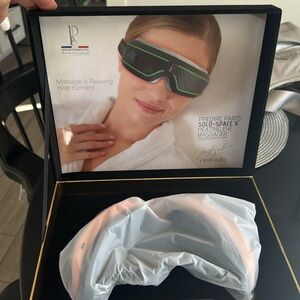 New Predire Paris Solo-Space X Heating Eye Massager - wrinkle remover!